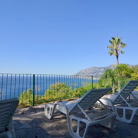 Villa Sleeps 12 Pool Air Con Wifi Maiori