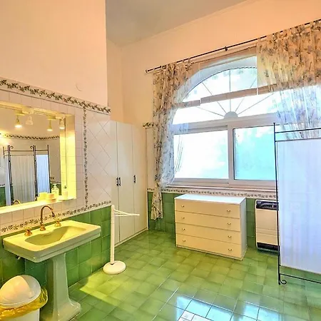 Sleeps 12 Pool Air Con Wifi *