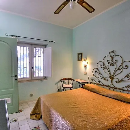 Sleeps 12 Pool Air Con Wifi Villa Maiori