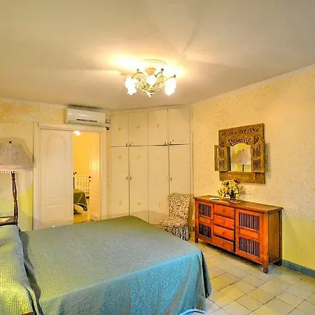 Sleeps 12 Pool Air Con Wifi * Maiori