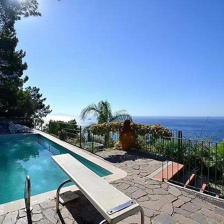 Sleeps 12 Pool Air Con Wifi Villa Maiori