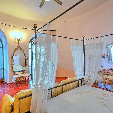 Villa Sleeps 12 Pool Air Con Wifi *