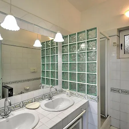 Sleeps 12 Pool Air Con Wifi *